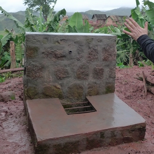 Borne-Fontaine Babakoto 2016.